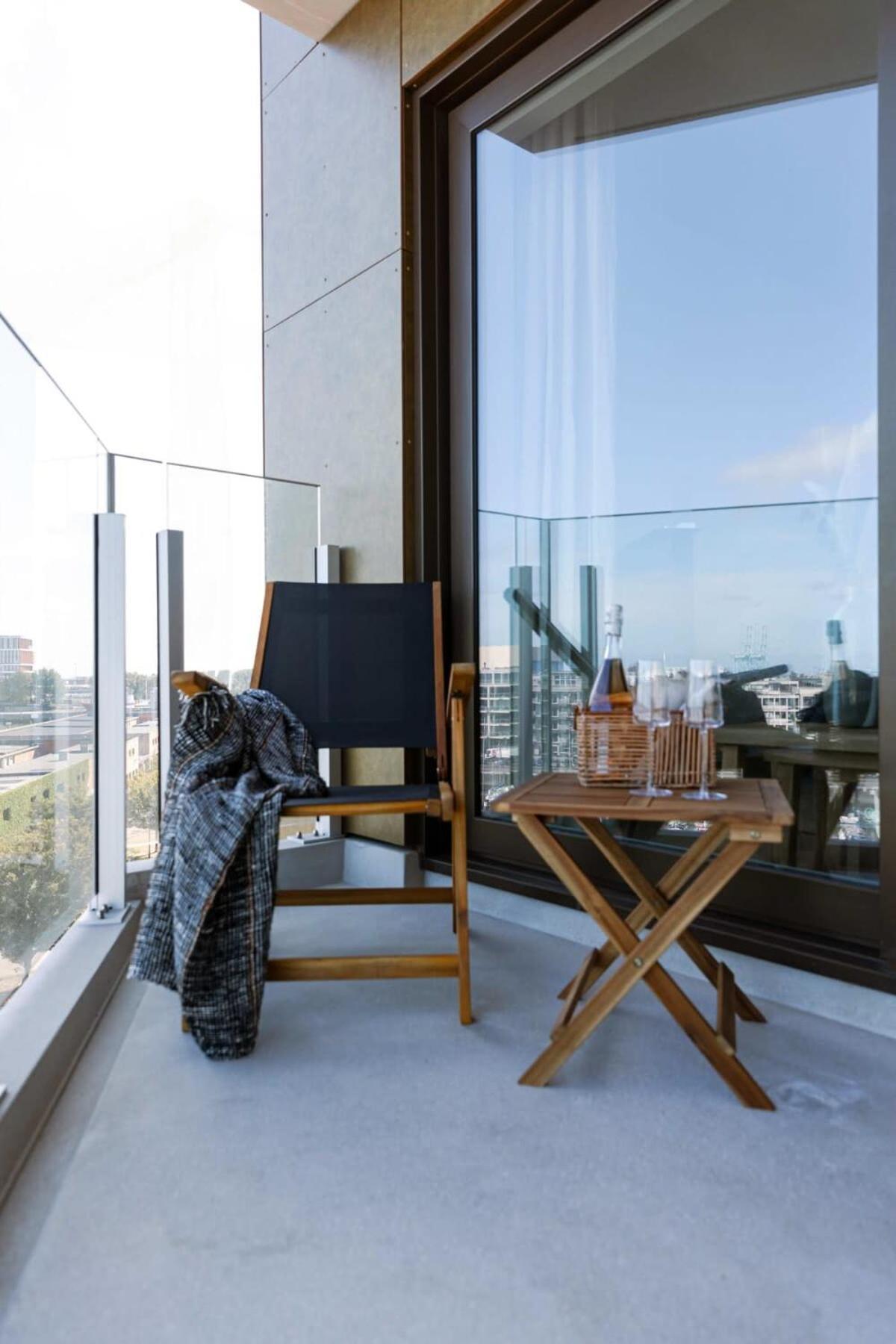 Huswell - Lovely New Apartment At The Harbor + Parking Брюж Екстериор снимка